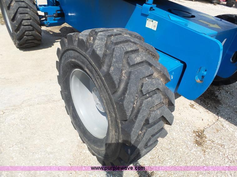 image for item K5325 2004 Genie Z60/34 boom lift