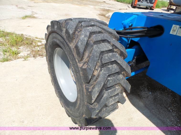 image for item K5325 2004 Genie Z60/34 boom lift