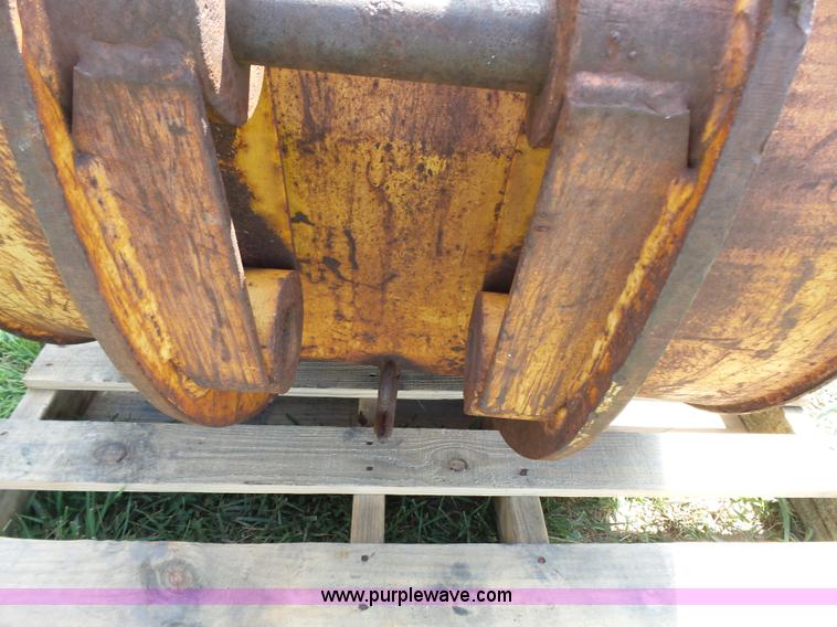 image for item K5336 Case backhoe bucket