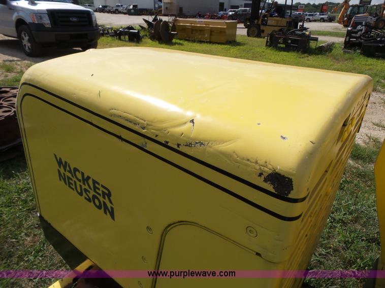 image for item K5338 Wacker Neuson RT56 trench compactor