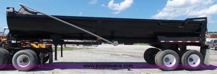 image for item K5340 2002 CTS end dump trailer