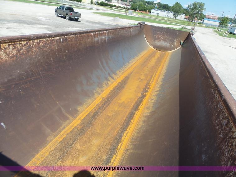 image for item K5340 2002 CTS end dump trailer