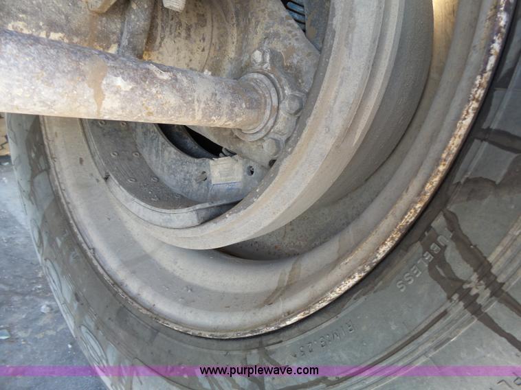 image for item K5340 2002 CTS end dump trailer