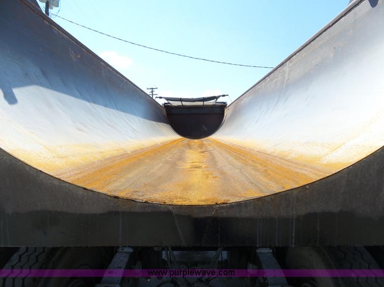 image for item K5340 2002 CTS end dump trailer