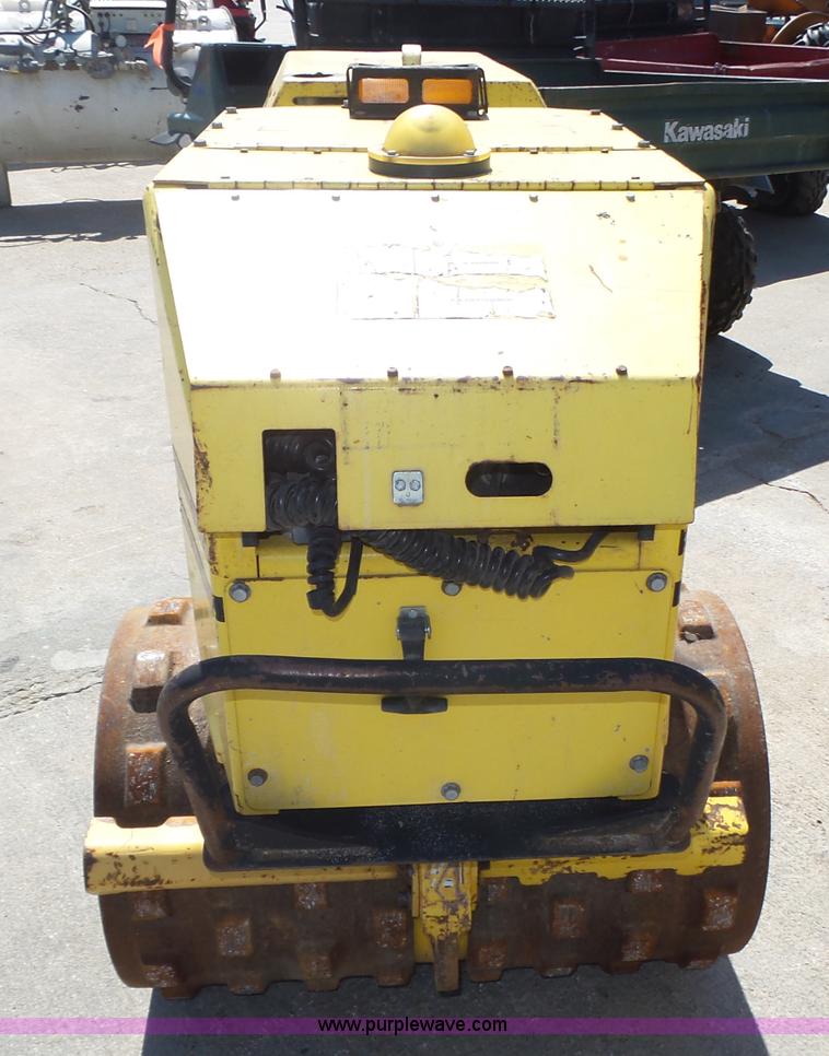 image for item K8389 Wacker RT820 walk-behind compactor