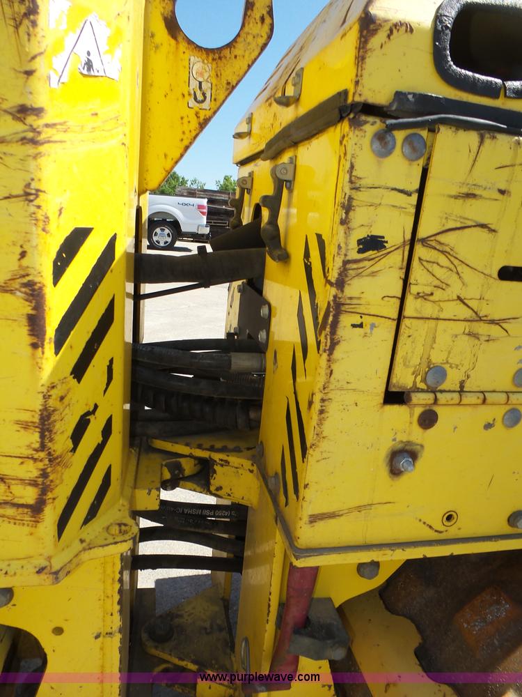 image for item K8389 Wacker RT820 walk-behind compactor