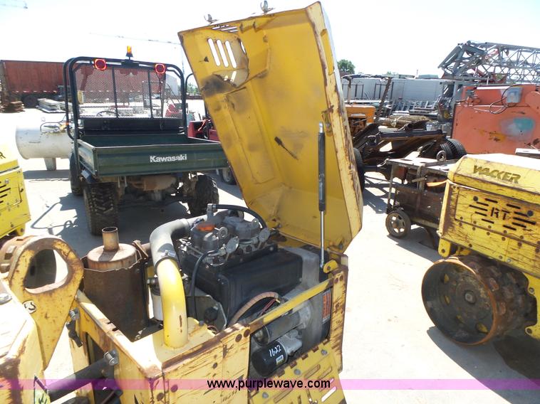 image for item K8390 Wacker RT820 walk-behind compactor