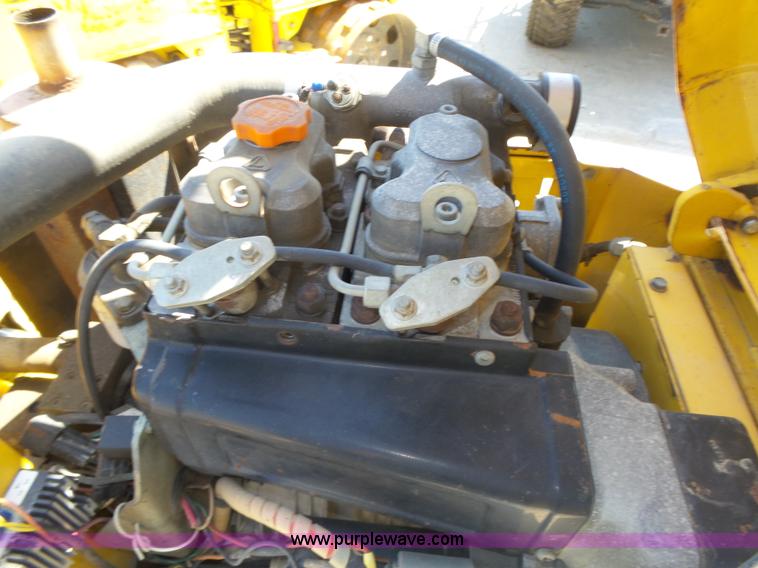 image for item K8390 Wacker RT820 walk-behind compactor