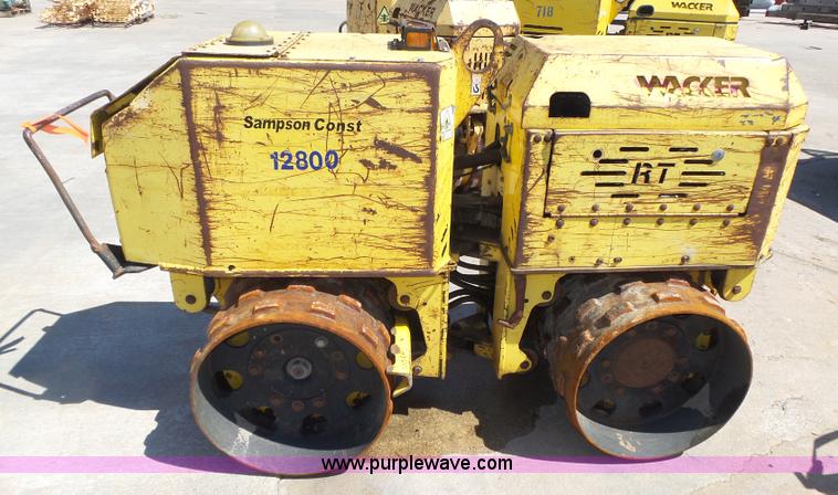 image for item K8391 Wacker RT820 walk-behind compactor