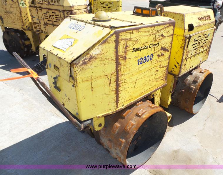 image for item K8391 Wacker RT820 walk-behind compactor