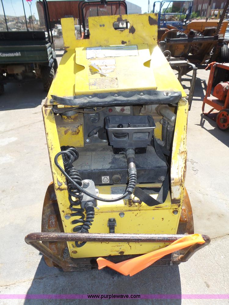 image for item K8391 Wacker RT820 walk-behind compactor