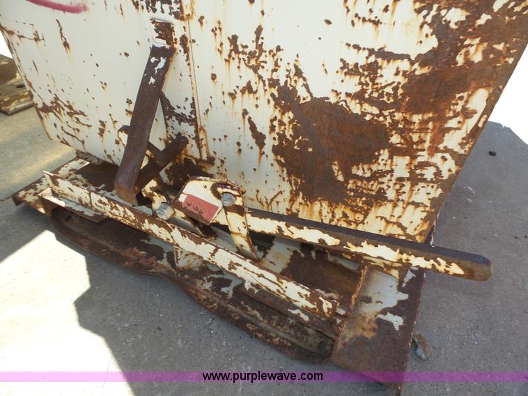 image for item K8397 (3) self dumping hoppers