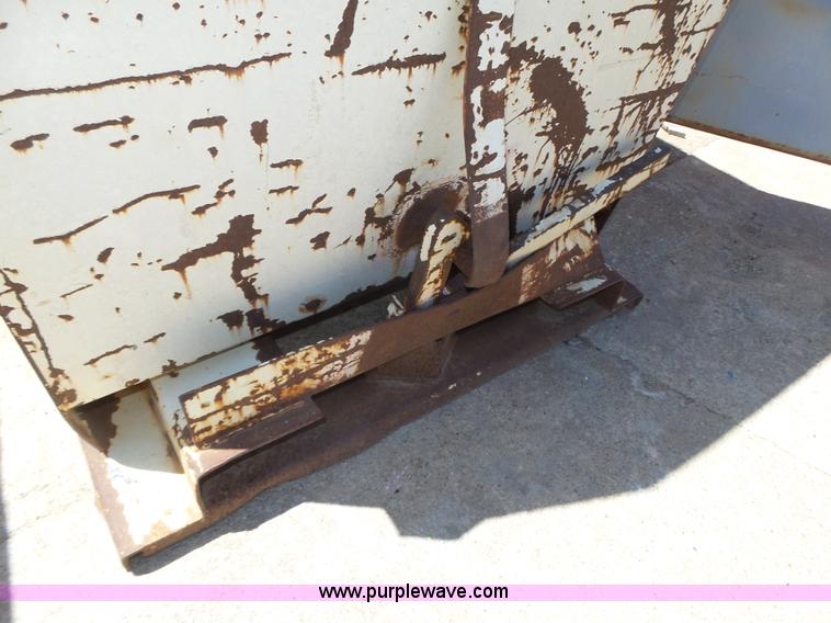 image for item K8397 (3) self dumping hoppers