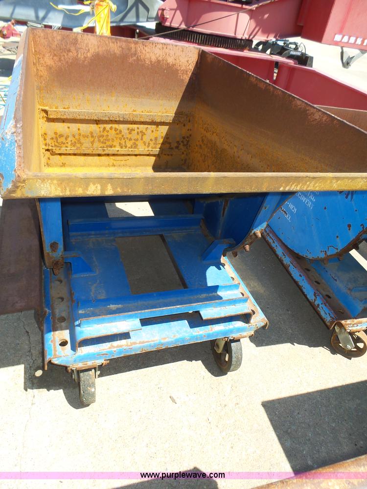 image for item K8400 (4) self dumping hopper