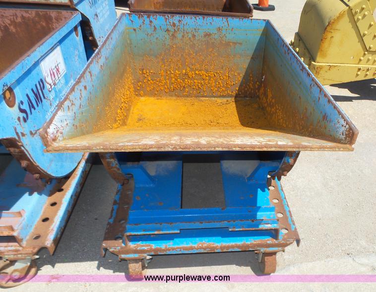 image for item K8402 (4) self dumping hoppers