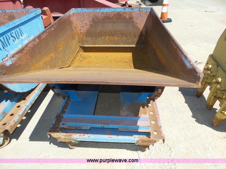 image for item K8402 (4) self dumping hoppers