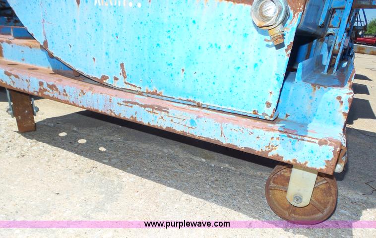 image for item K8402 (4) self dumping hoppers