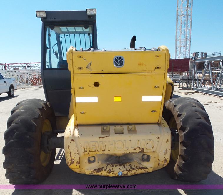 image for item K8404 2000 New Holland LM850 telehandler