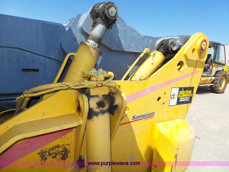 image for item K8404 2000 New Holland LM850 telehandler