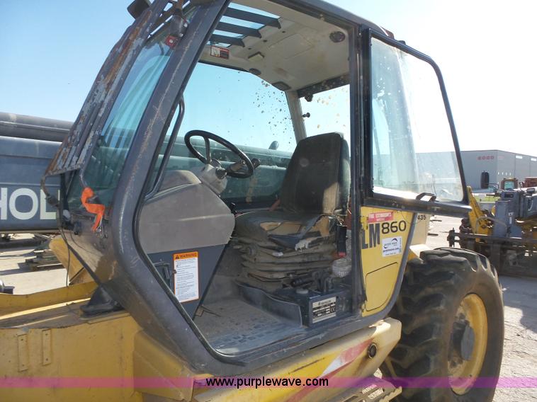 image for item K8405 2000 New Holland LM860 low profile telehandler