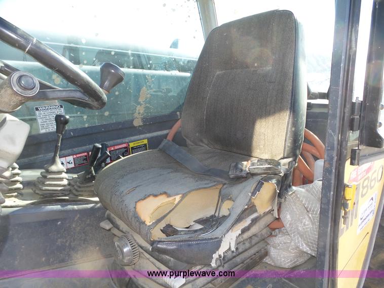 image for item K8405 2000 New Holland LM860 low profile telehandler