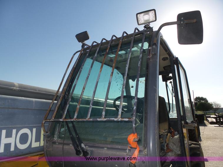 image for item K8405 2000 New Holland LM860 low profile telehandler