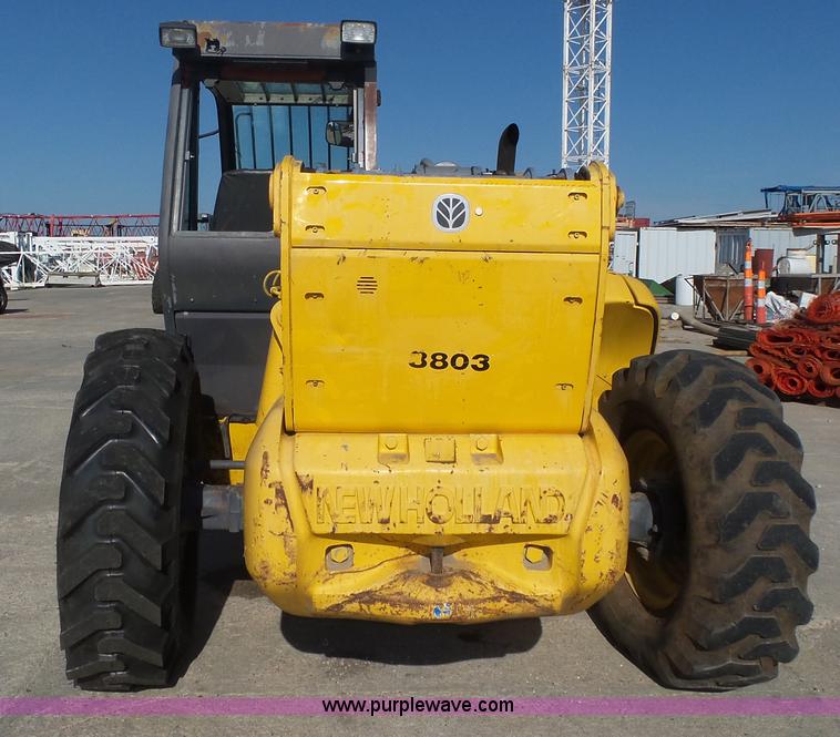 image for item K8406 New Holland LM860 low profile telehandler