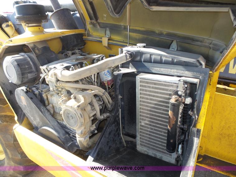 image for item K8406 New Holland LM860 low profile telehandler