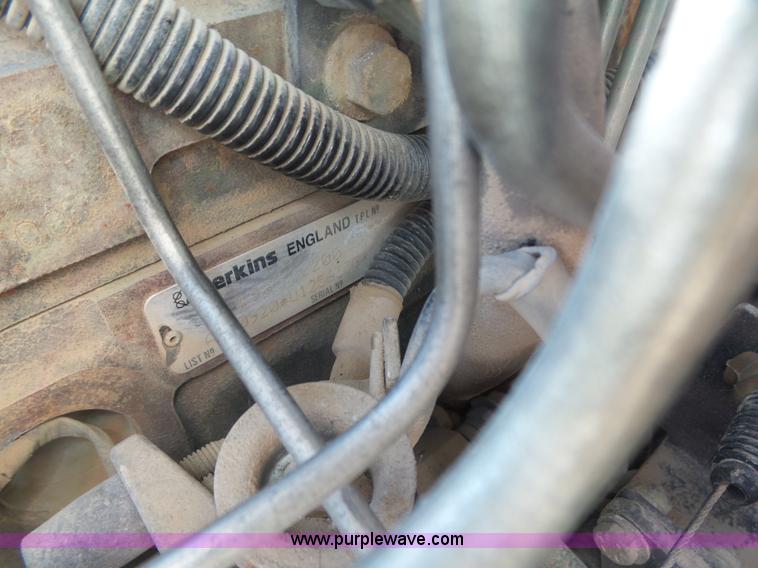 image for item K8406 New Holland LM860 low profile telehandler