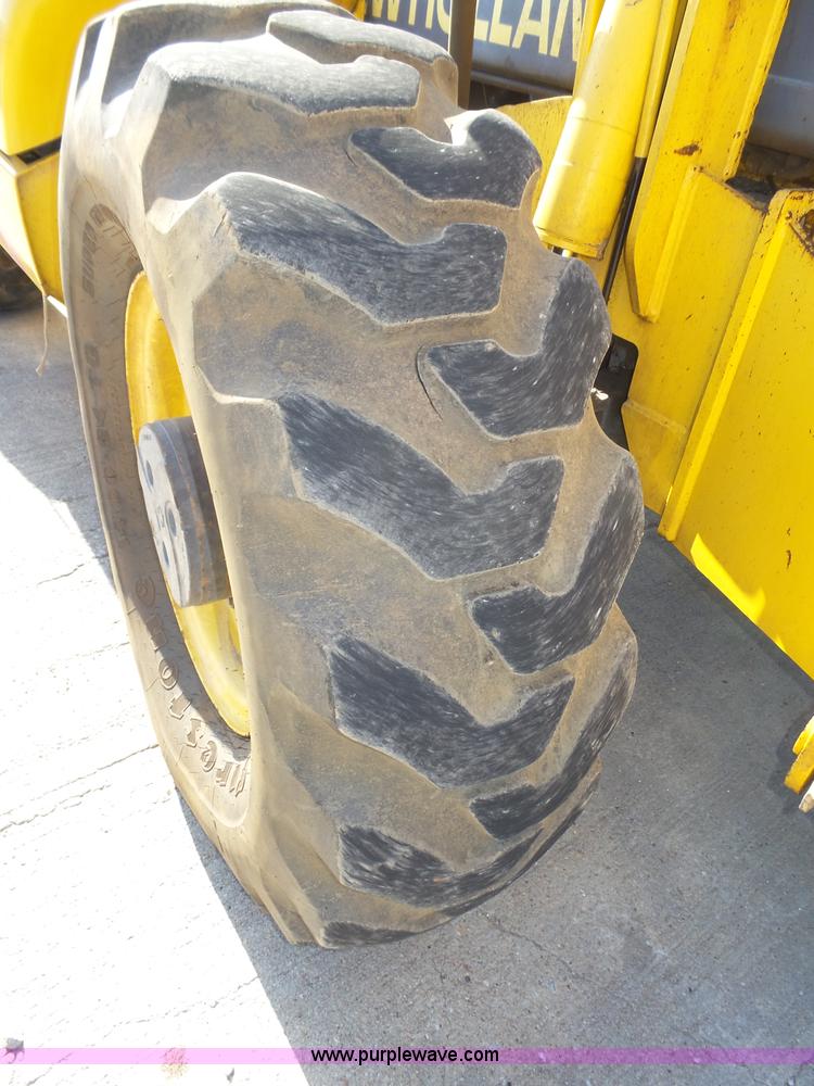 image for item K8406 New Holland LM860 low profile telehandler