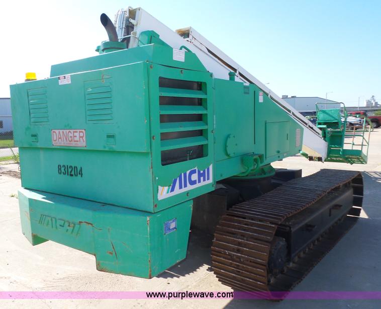 image for item K8407 1990 Aichi SR181 boom lift