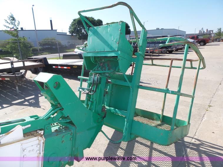 image for item K8407 1990 Aichi SR181 boom lift