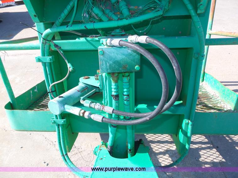 image for item K8407 1990 Aichi SR181 boom lift