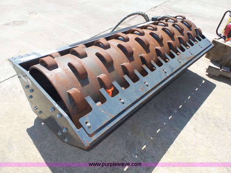 image for item K8414 Bobcat vibratory padfoot roller