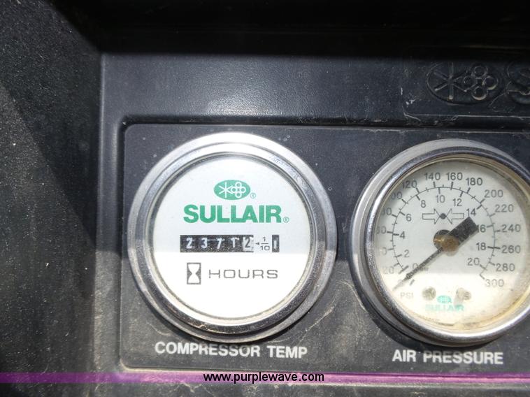 image for item K8415 2006 Sullair 185JD air compressor