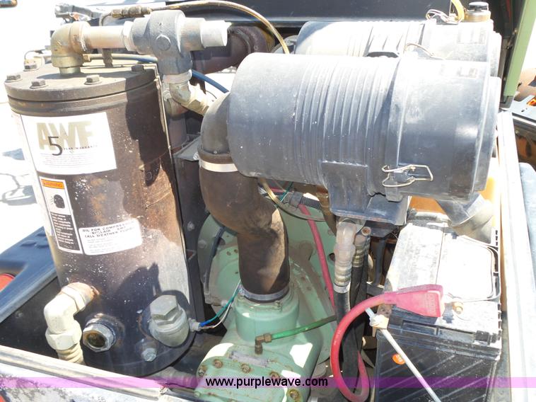 image for item K8415 2006 Sullair 185JD air compressor