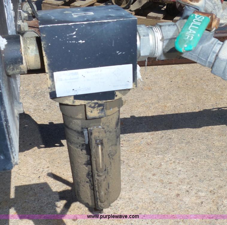 image for item K8415 2006 Sullair 185JD air compressor