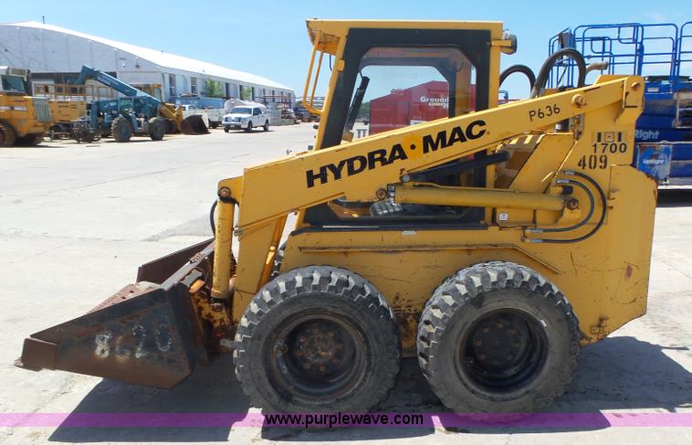 image for item K8419 Hydra Mac 1700 skid steer