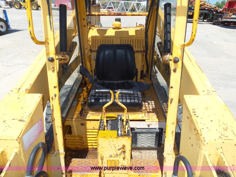 image for item K8419 Hydra Mac 1700 skid steer