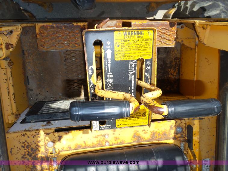 image for item K8419 Hydra Mac 1700 skid steer