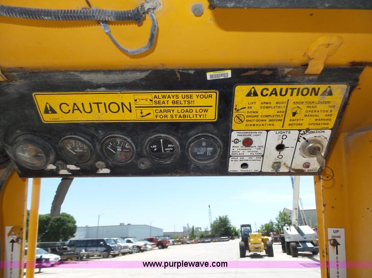 image for item K8419 Hydra Mac 1700 skid steer