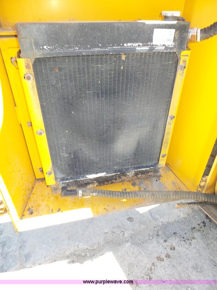 image for item K8419 Hydra Mac 1700 skid steer