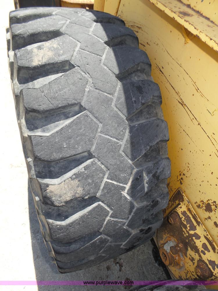 image for item K8419 Hydra Mac 1700 skid steer