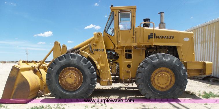 image for item K8498 1978 Fiat-Allis 945B wheel loader