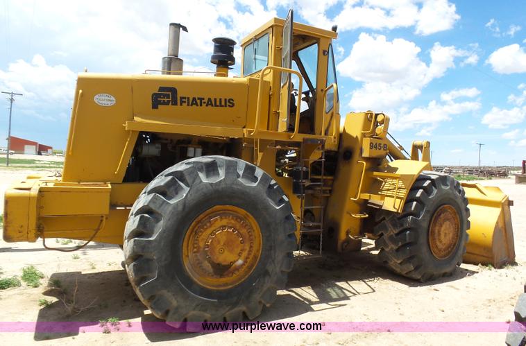 image for item K8498 1978 Fiat-Allis 945B wheel loader