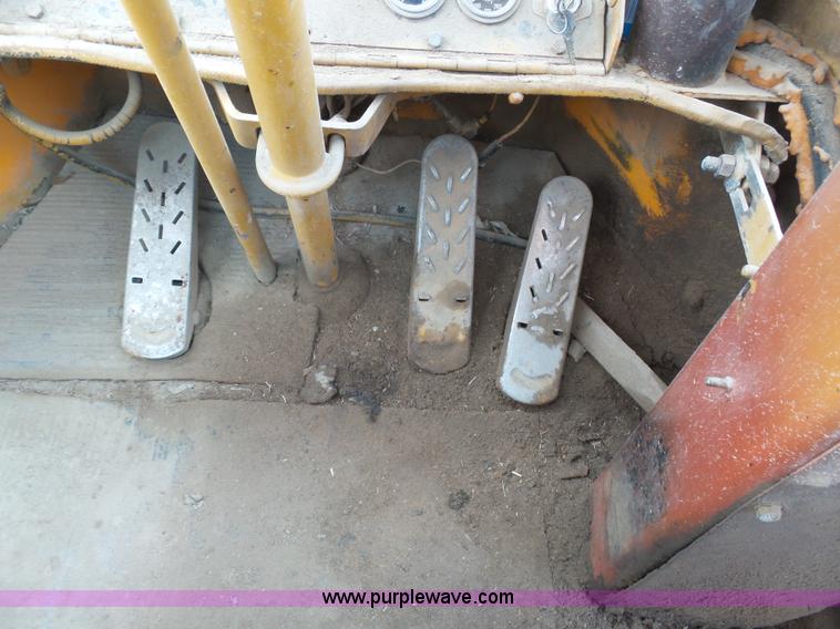 image for item K8498 1978 Fiat-Allis 945B wheel loader