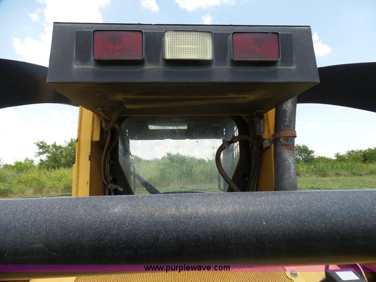 image for item L1578 2007 John Deere CT332 skid steer