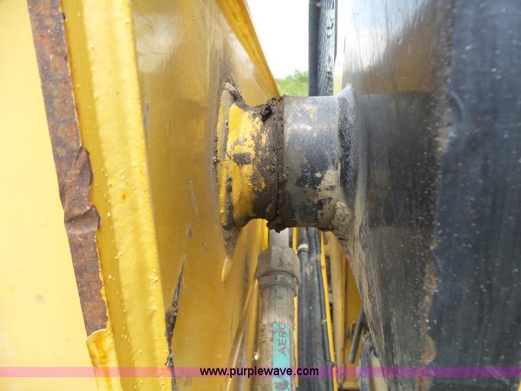 image for item L1578 2007 John Deere CT332 skid steer