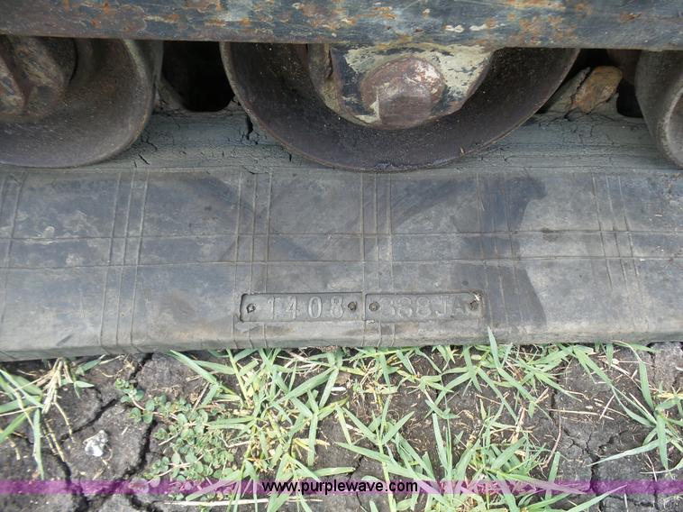 image for item L1578 2007 John Deere CT332 skid steer