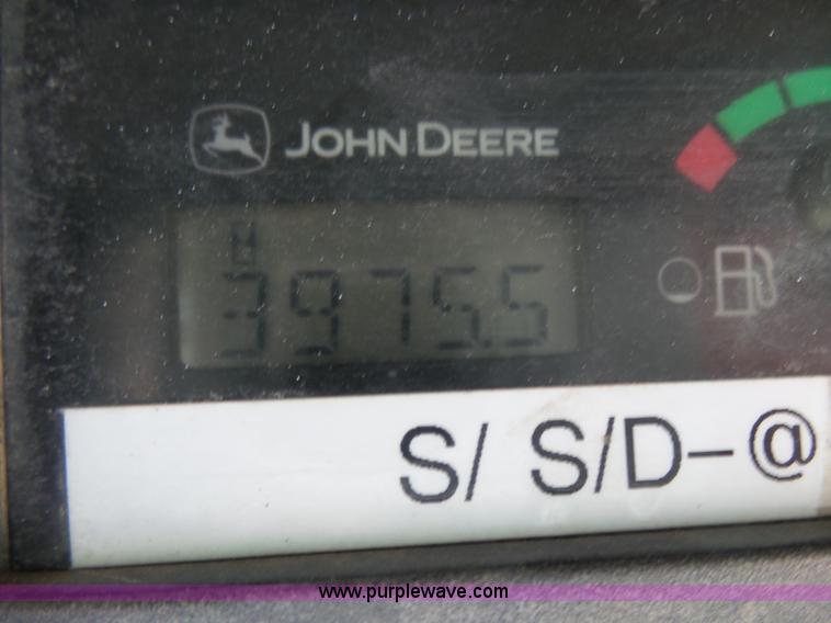 image for item L1578 2007 John Deere CT332 skid steer